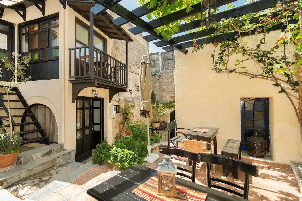 Chris Αpartments Old Town Apartman Rhodes City Kültér fotó