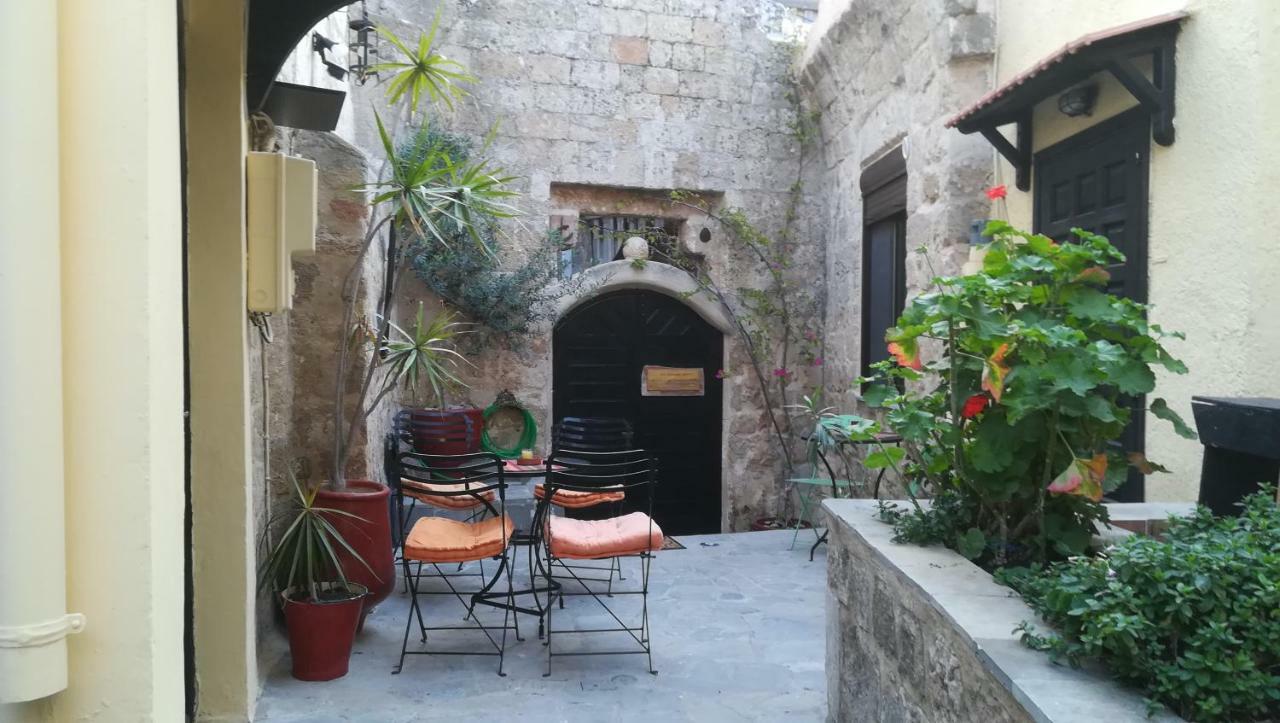 Chris Αpartments Old Town Apartman Rhodes City Kültér fotó